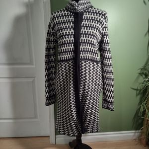 Cynthia Rowley Long Sweater Medium Grey & White